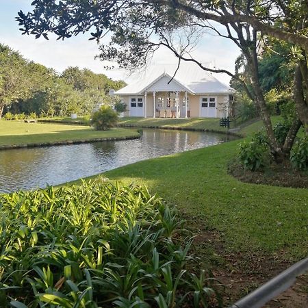 Caribbean Estates Lakeview Villa Port Edward Exterior photo